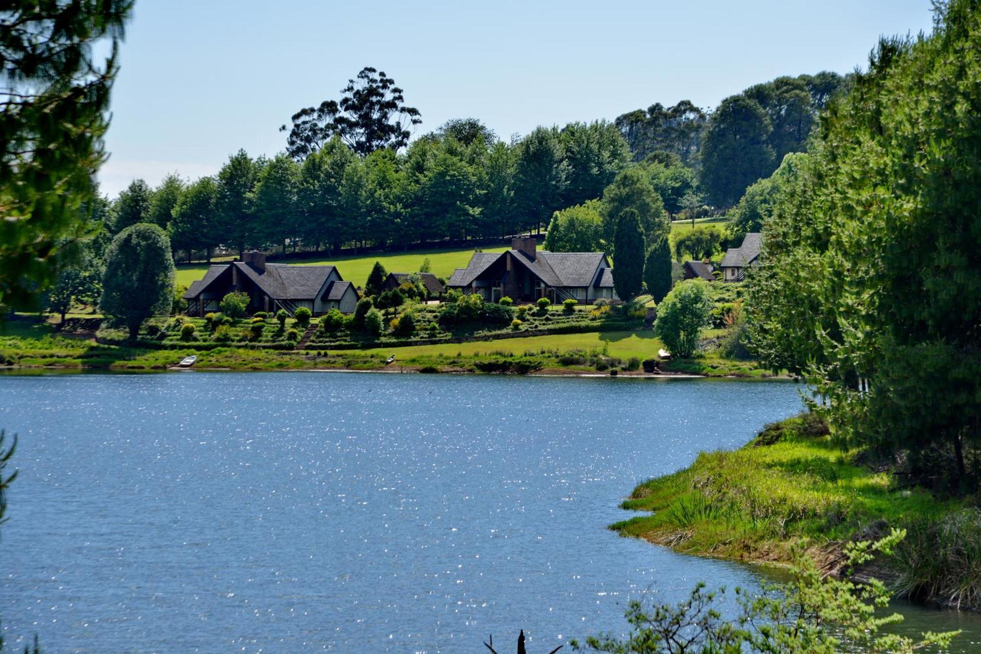 Troutbeck Resort Nyanga Екстериор снимка
